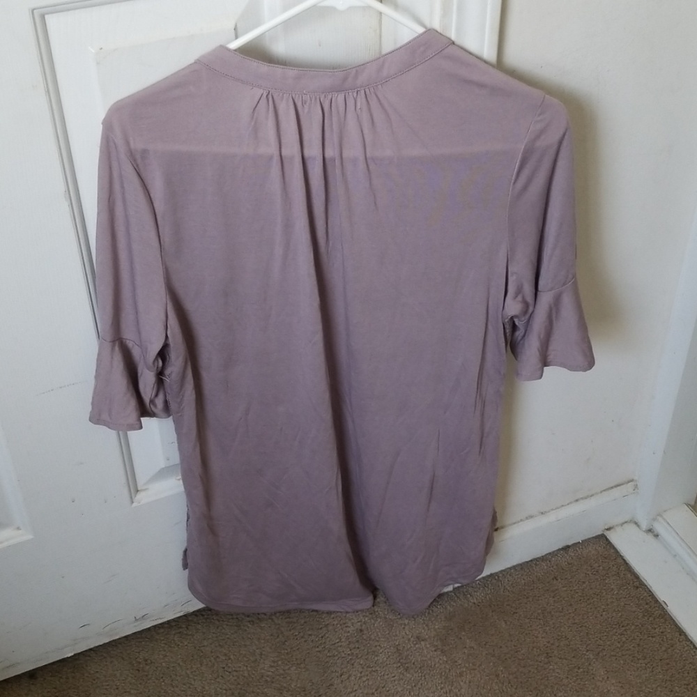 Shirt - Picture 2 of 3